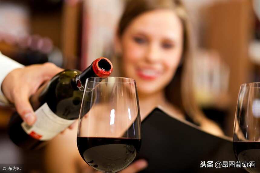抢客户？！进口葡萄酒供应链公司“大小客户通吃” 引发酒商不满