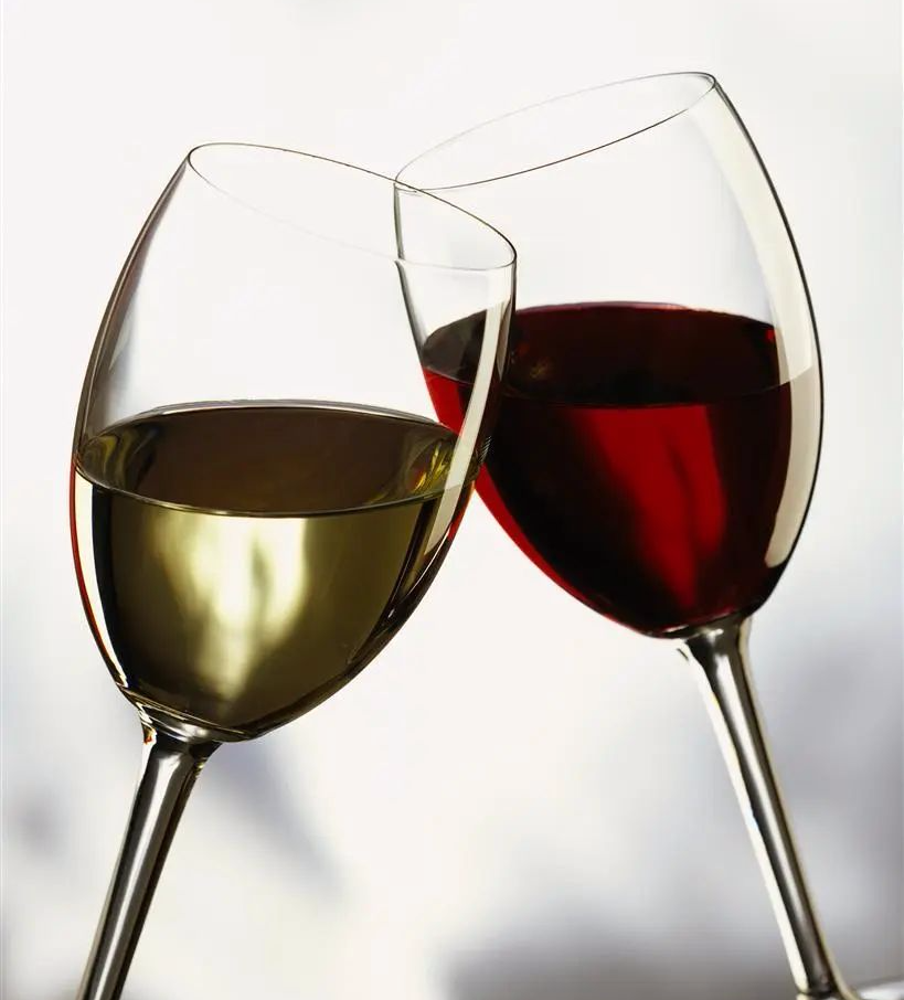 葡萄酒的酒体有哪些特征？