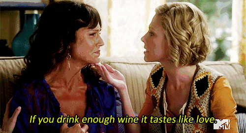 爱上葡萄酒的人都经历过的5个阶段，你是……