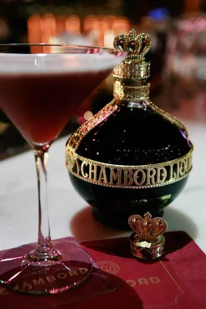 美酒｜法国皇室风范：Chambord香博树莓利口酒