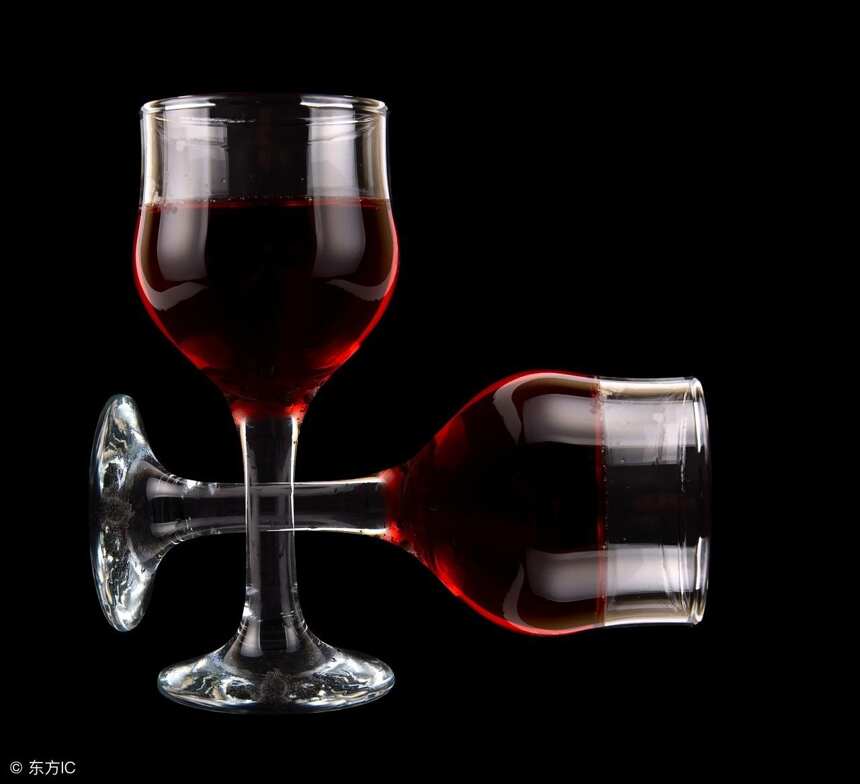 红酒叹酒的四个过程，90%的人不了解！