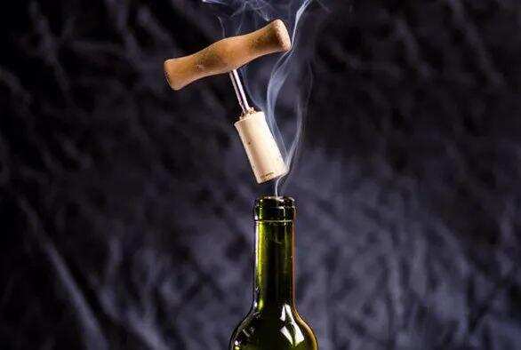 如何将喝不完的红酒变成美味的葡萄醋？| 富隆酒业