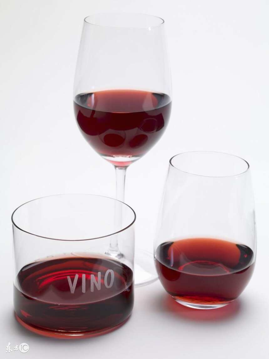 年轻型桂花葡萄酒比陈年葡萄酒更有利于健康