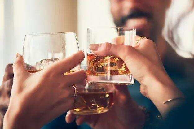 威士忌的“颜色陷阱”，你不要再中招了！| 富隆酒业