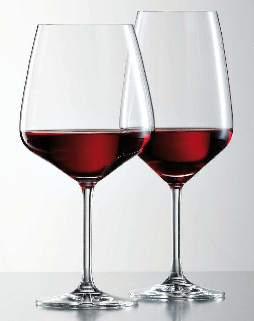 在喝红酒的时候你有观察红酒挂杯吗？