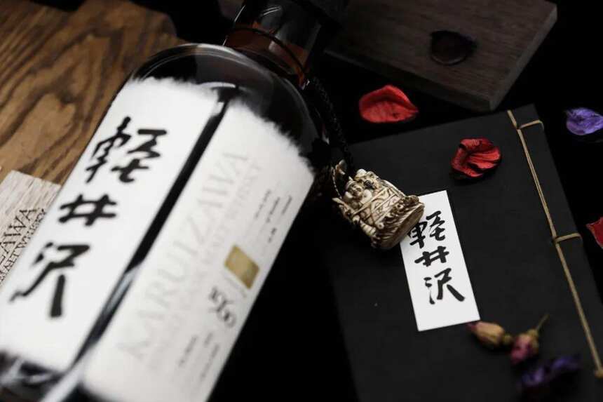 均价过千的日本威士忌，和生蚝能擦出什么样的火花？