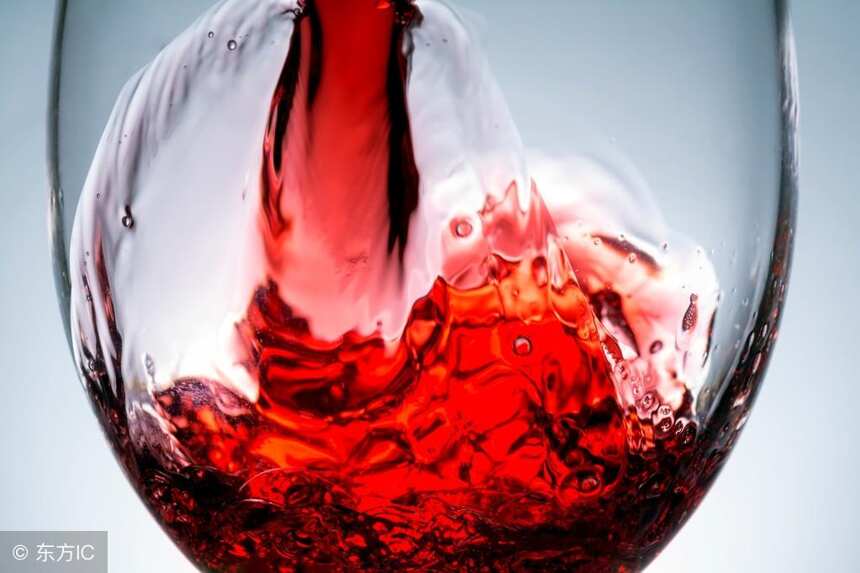 “涩”是红葡萄酒的个性，单宁是葡萄酒的灵魂