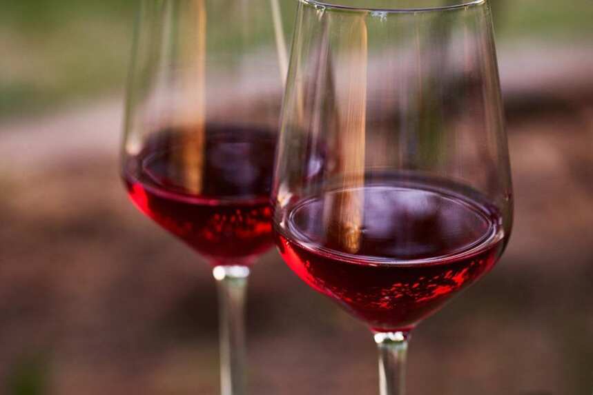 干红葡萄酒品尝后要如何存放呢？你做对了吗？