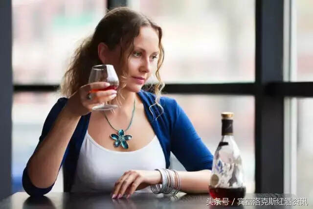 懂得喝红酒的女人会是怎样的？