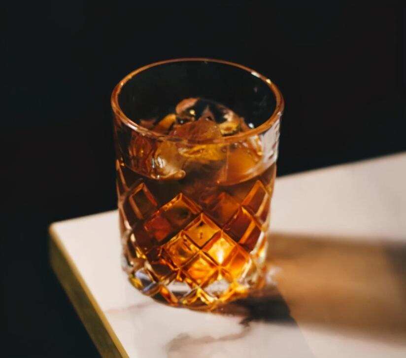 苏格兰威士忌的生产方式和酿造标准有什么？