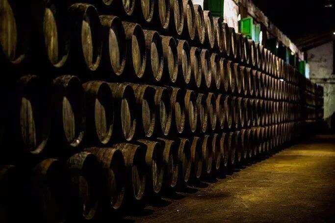 麦卡伦成为全球最贵的威士忌，最大的功臣竟是它？| 富隆酒业