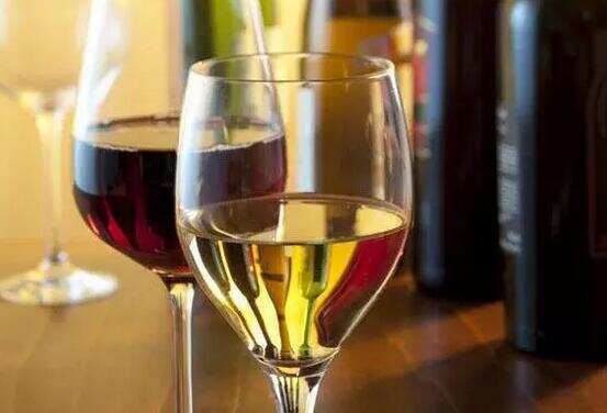 红葡萄酒好，还是白葡萄酒妙？