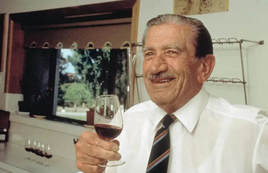 Penfolds奔富Grange葛兰许为何独坐澳洲酒王的位置？