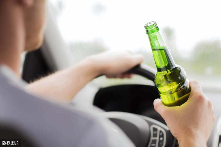 喝白酒后多久可以开车？喝多少酒不算酒驾？