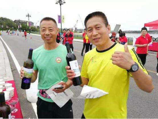 蓬莱葡萄酒国际马拉松成功举办，长城海岸实力助阵！