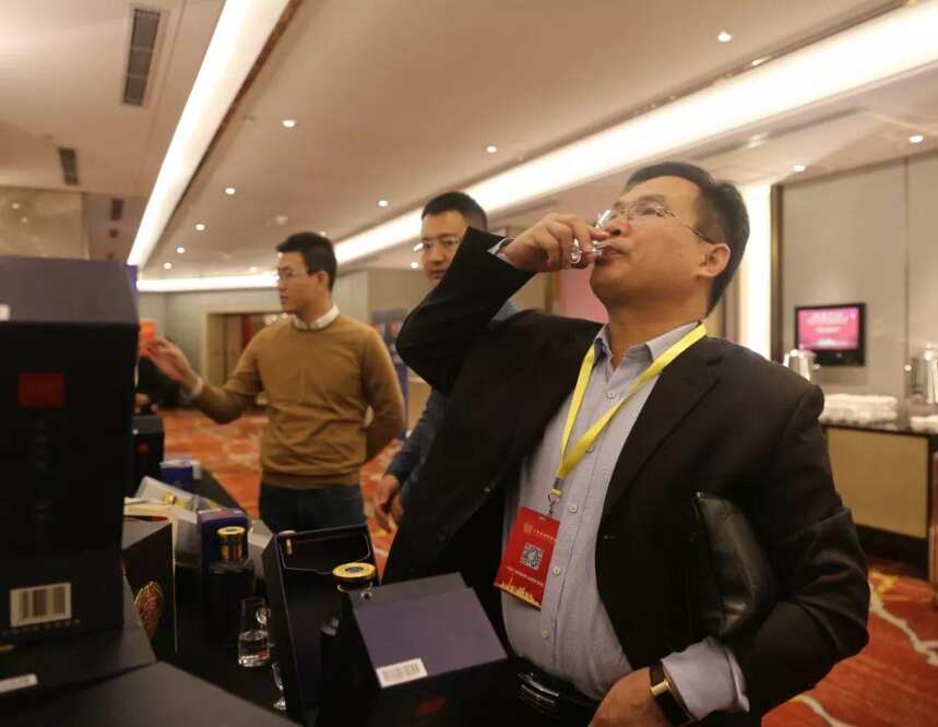 上海市潍坊商会迎新春联谊会一品景芝获全国白酒品评第一名鉴赏会