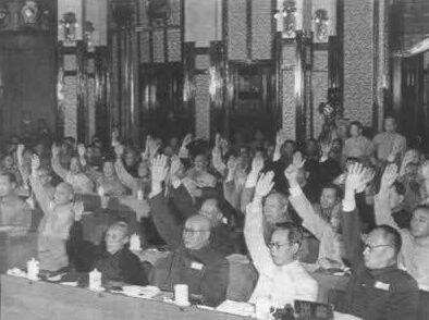 历史上的今天｜中华人民共和国宪法颁布实施