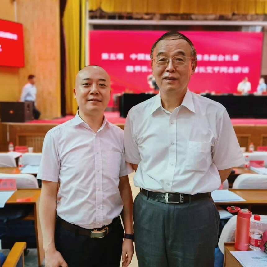 三屏同步直播：陕延会学习党的二十大精神座谈会