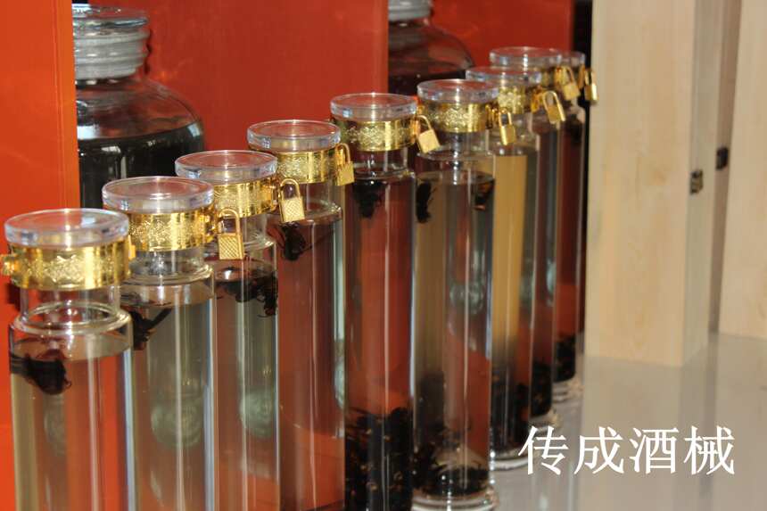 传成酒械：了不起的中国传统酒（二）