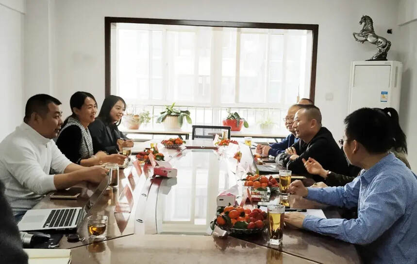 持续发力开启2020关键年，西凤股份领导对玖藏西凤酒品牌有信心！