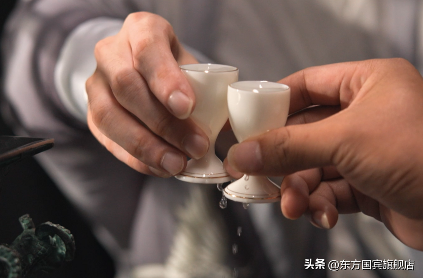 饮酒，发乎情止乎礼！谈谈中国酒文化精髓之“礼”与“情”