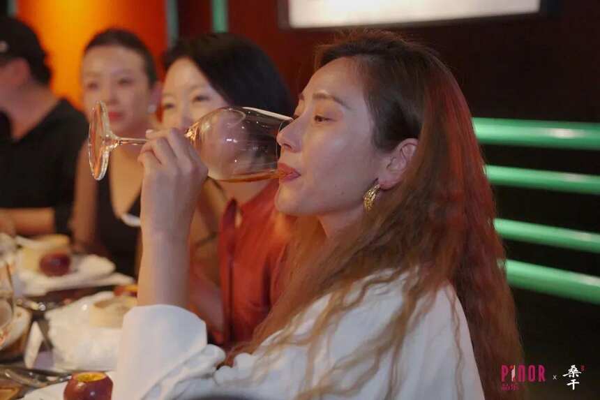 中国欢饮侍酒晚宴｜在上海滩的精致菜肴中，寻味经典海派风情
