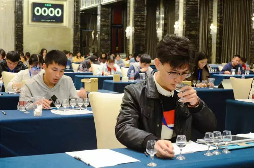 打响第一枪！全国大学生白酒品酒技能大赛决赛上海开赛