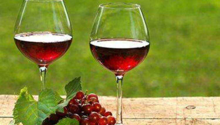 怎么从葡萄酒的颜色初步判断葡萄品种呢