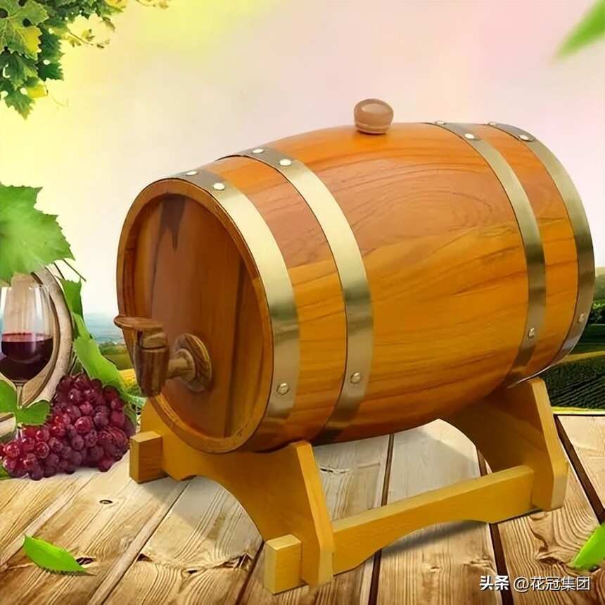 红酒为什么要用橡木桶储存？