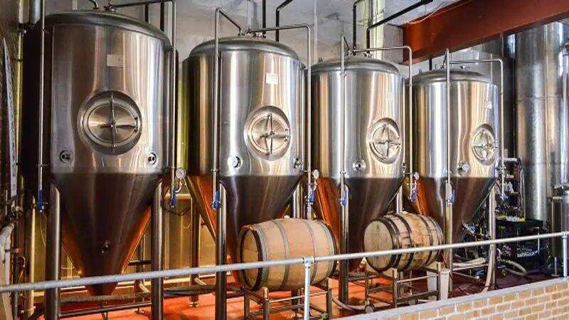 国内一些啤酒厂转产威士忌，改造容易动销难？