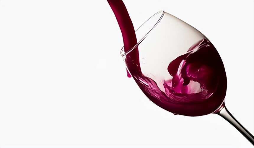 半甜红葡萄酒是如何酿造出来的呢?