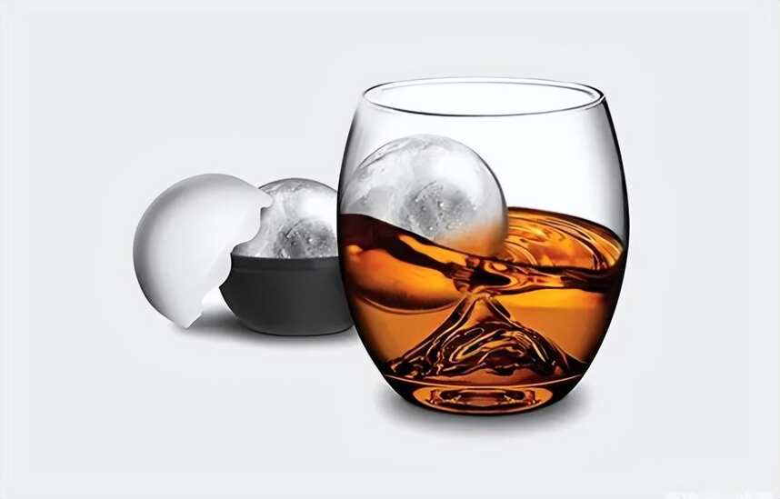 喝出威士忌的真滋味 从一款心仪的酒杯开始
