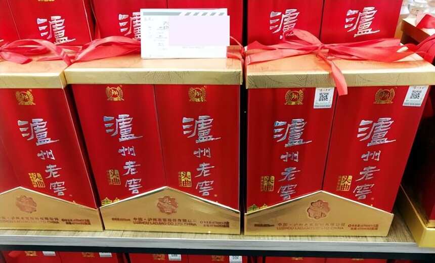 酒讯 | 第三届“中国酿酒大师”颁证大会隆重举办...