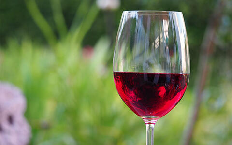葡萄酒的护肤功能是怎么样的呢？