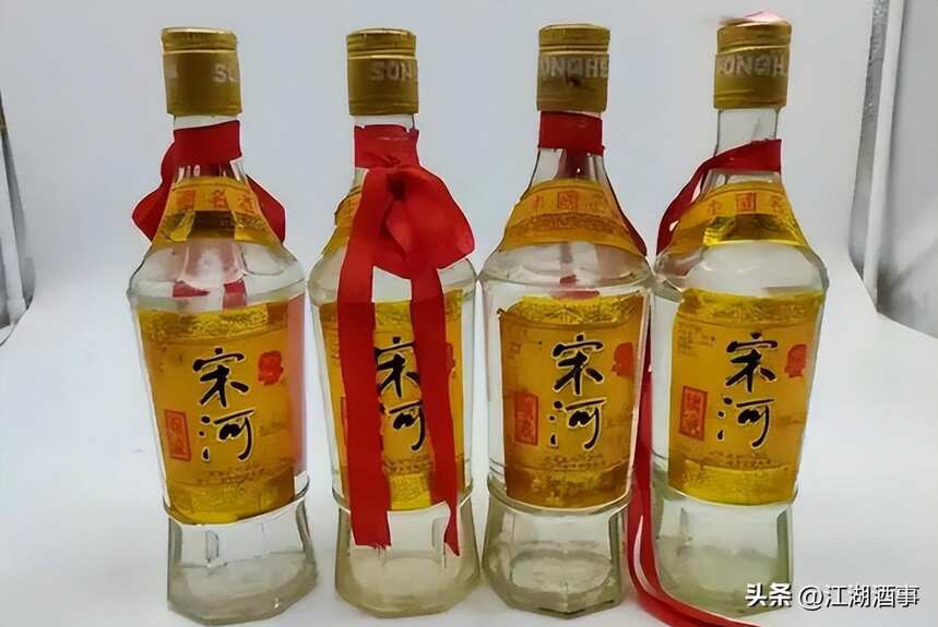 河南两大败落酒，曾是“中国名酒”，为何如今连本地人都很少喝