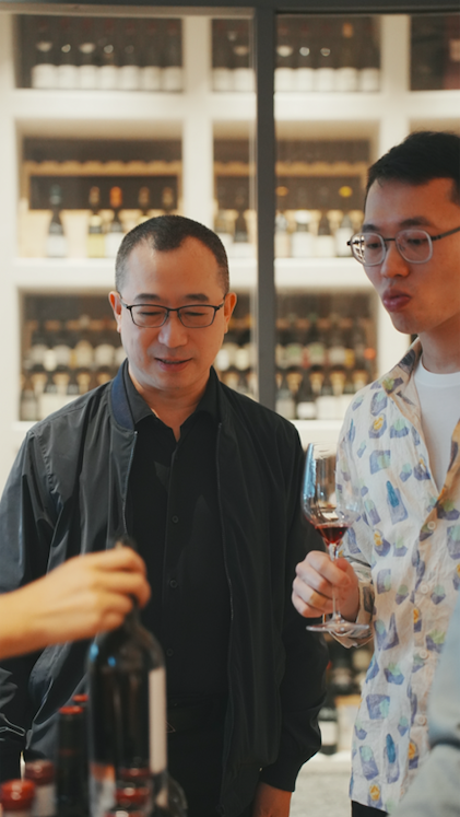 西班牙精品酒庄雄鹿堡重启中国市场，“西班牙葡萄酒专家”加持！