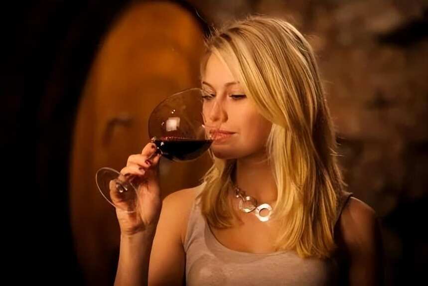 在勃艮第，几乎每一家酒商都要通过中介才能买全所需的葡萄酒